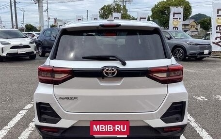 Toyota Raize I, 2022 год, 1 205 000 рублей, 6 фотография