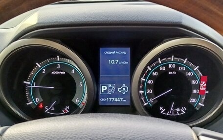 Toyota Land Cruiser Prado 150 рестайлинг 2, 2013 год, 3 099 000 рублей, 22 фотография