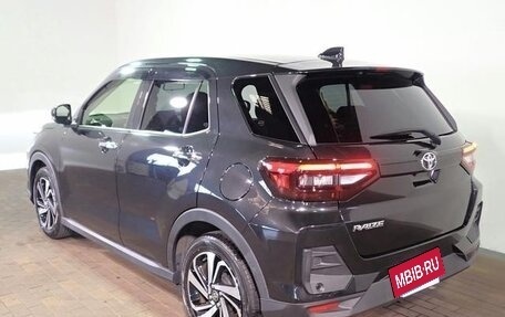 Toyota Raize I, 2022 год, 1 305 000 рублей, 3 фотография