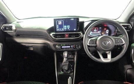 Toyota Raize I, 2022 год, 1 305 000 рублей, 18 фотография