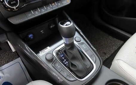 Hyundai Kona I, 2021 год, 2 143 000 рублей, 12 фотография