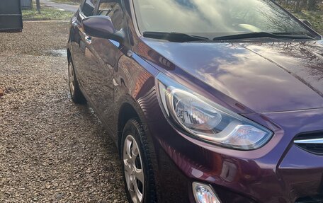 Hyundai Solaris II рестайлинг, 2011 год, 630 000 рублей, 6 фотография