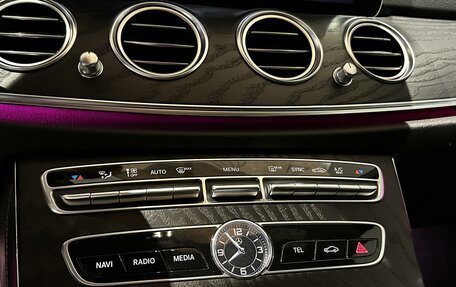 Mercedes-Benz E-Класс, 2019 год, 4 499 000 рублей, 14 фотография