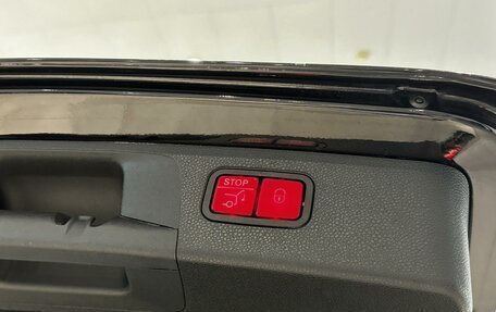 Mercedes-Benz E-Класс, 2019 год, 4 499 000 рублей, 25 фотография