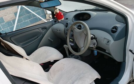 Toyota Vitz, 1999 год, 320 000 рублей, 5 фотография