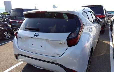 Toyota Aqua, 2022 год, 1 230 001 рублей, 4 фотография