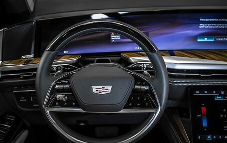 Cadillac Escalade V, 2025 год, 23 655 000 рублей, 30 фотография