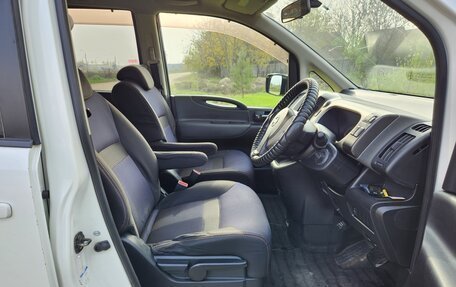 Nissan Serena III, 2006 год, 915 000 рублей, 14 фотография