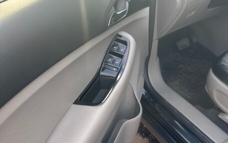 Chevrolet Orlando I, 2012 год, 1 080 000 рублей, 6 фотография