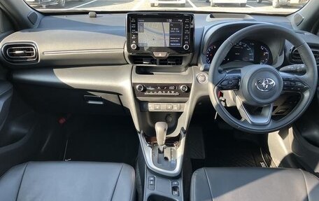 Toyota Yaris Cross, 2022 год, 1 560 001 рублей, 10 фотография