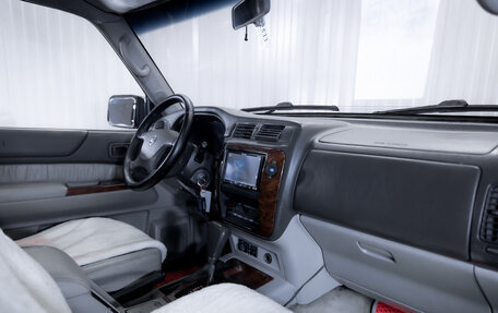 Nissan Patrol, 2003 год, 1 049 000 рублей, 19 фотография