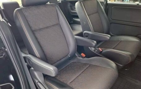 Honda Freed II, 2022 год, 1 728 000 рублей, 6 фотография