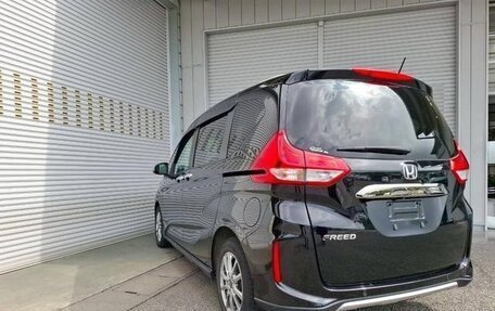 Honda Freed II, 2022 год, 1 728 000 рублей, 12 фотография