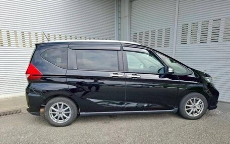 Honda Freed II, 2022 год, 1 728 000 рублей, 15 фотография