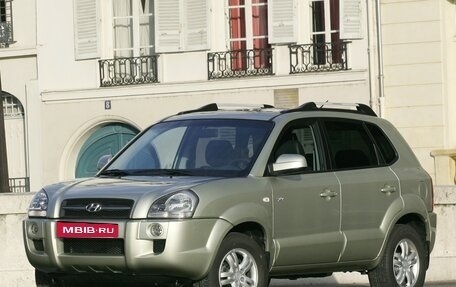 Hyundai Tucson III, 2008 год, 1 000 000 рублей, 1 фотография