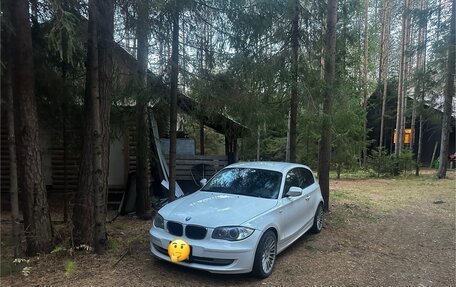 BMW 1 серия, 2011 год, 745 500 рублей, 3 фотография