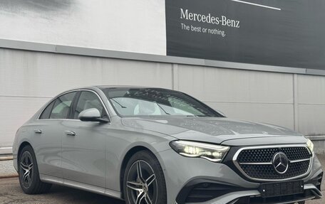 Mercedes-Benz E-Класс, 2025 год, 10 580 000 рублей, 3 фотография