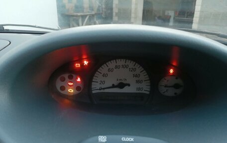 Toyota Vitz, 1999 год, 320 000 рублей, 5 фотография