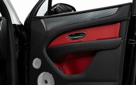 Bentley Bentayga I, 2023 год, 293 575 рублей, 21 фотография