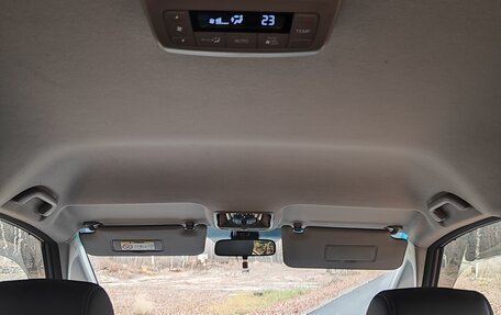 Honda Stepwgn IV, 2016 год, 1 940 000 рублей, 6 фотография