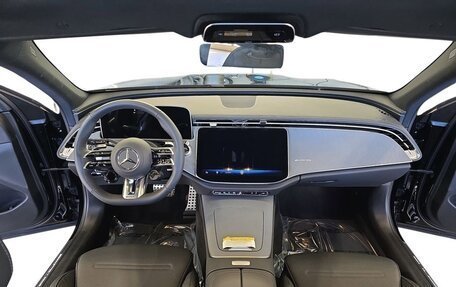 Mercedes-Benz E-Класс AMG, 2025 год, 182 466 рублей, 9 фотография