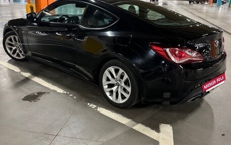 Hyundai Genesis Coupe I рестайлинг, 2013 год, 2 000 000 рублей, 6 фотография