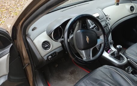 Chevrolet Cruze II, 2014 год, 620 000 рублей, 3 фотография