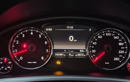 Volkswagen Touareg III, 2012 год, 2 400 000 рублей, 3 фотография