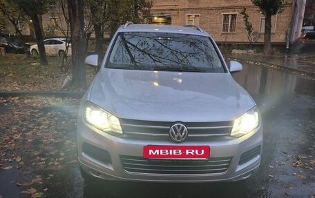 Volkswagen Touareg III, 2012 год, 2 400 000 рублей, 13 фотография