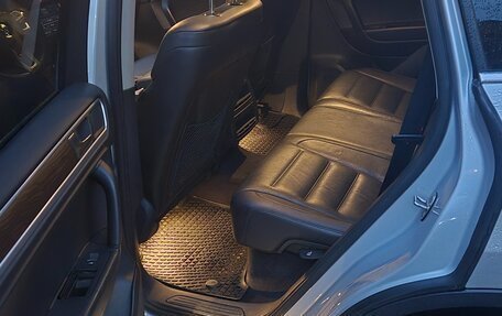 Volkswagen Touareg III, 2012 год, 2 400 000 рублей, 18 фотография