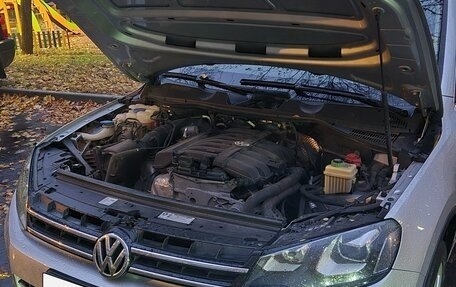 Volkswagen Touareg III, 2012 год, 2 400 000 рублей, 31 фотография