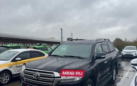 Toyota Land Cruiser 200, 2020 год, 6 500 000 рублей, 2 фотография