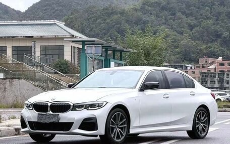 BMW 3 серия, 2022 год, 2 600 000 рублей, 1 фотография