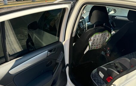 Volkswagen Golf VI, 2011 год, 750 000 рублей, 14 фотография