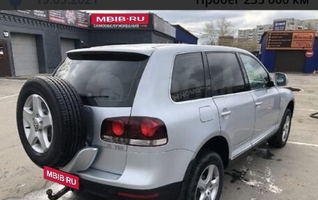 Volkswagen Touareg III, 2006 год, 950 000 рублей, 1 фотография