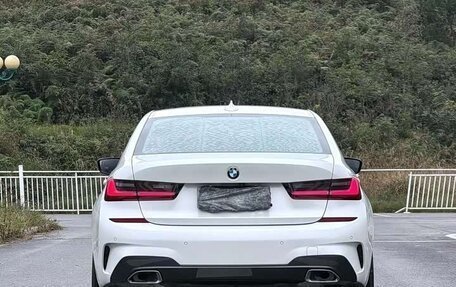 BMW 3 серия, 2022 год, 2 600 000 рублей, 2 фотография