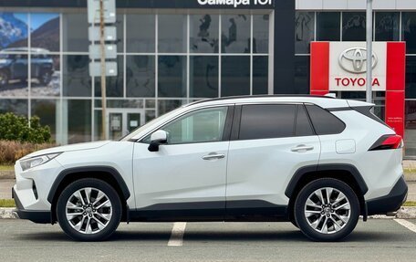 Toyota RAV4, 2020 год, 3 290 000 рублей, 5 фотография