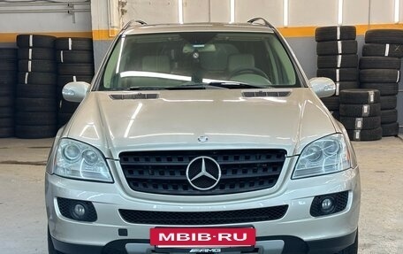 Mercedes-Benz M-Класс, 2005 год, 4 фотография