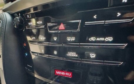 Lexus LX III, 2021 год, 10 999 000 рублей, 18 фотография