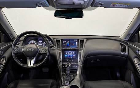 Infiniti Q50 I рестайлинг, 2017 год, 2 250 000 рублей, 14 фотография