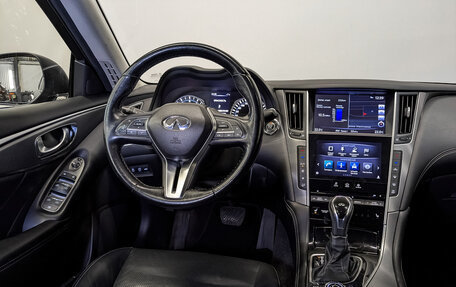 Infiniti Q50 I рестайлинг, 2017 год, 2 250 000 рублей, 29 фотография