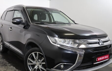 Mitsubishi Outlander III рестайлинг 3, 2015 год, 1 539 000 рублей, 1 фотография