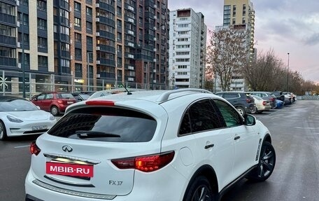 Infiniti FX II, 2011 год, 1 539 000 рублей, 19 фотография