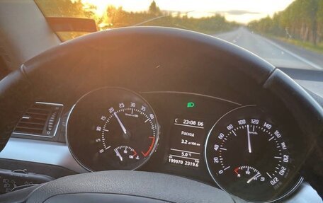 Skoda Superb III рестайлинг, 2012 год, 1 390 000 рублей, 3 фотография