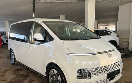 Hyundai Staria, 2023 год, 5 098 000 рублей, 1 фотография