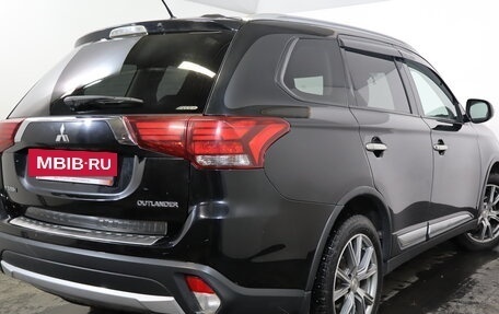 Mitsubishi Outlander III рестайлинг 3, 2015 год, 1 539 000 рублей, 4 фотография