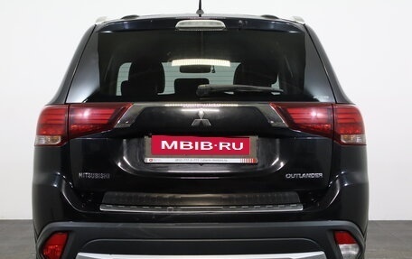 Mitsubishi Outlander III рестайлинг 3, 2015 год, 1 539 000 рублей, 5 фотография