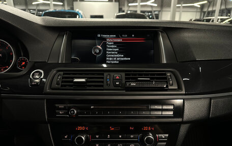 BMW 5 серия, 2016 год, 2 090 000 рублей, 23 фотография