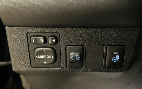 Toyota RAV4, 2016 год, 2 300 000 рублей, 12 фотография