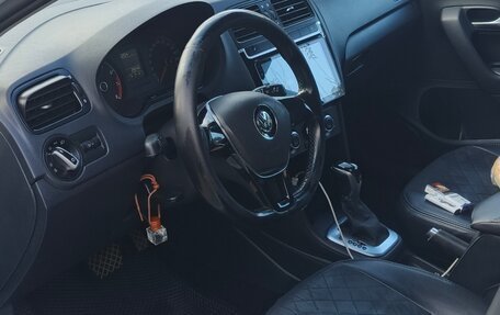 Volkswagen Polo VI (EU Market), 2018 год, 695 000 рублей, 6 фотография